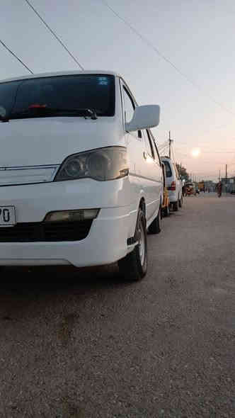 السلام عليكم
***********
جنبي اج وان موديل 14
السعر 83 وبيهة مجال 
السياره كفاله عامه عده بارد بيهة مكانين
مكينه كير اكسل مكفولات
تخم تاير دوشمه عامه
السياره جاهزه للشغل ولشراي ويتصل
