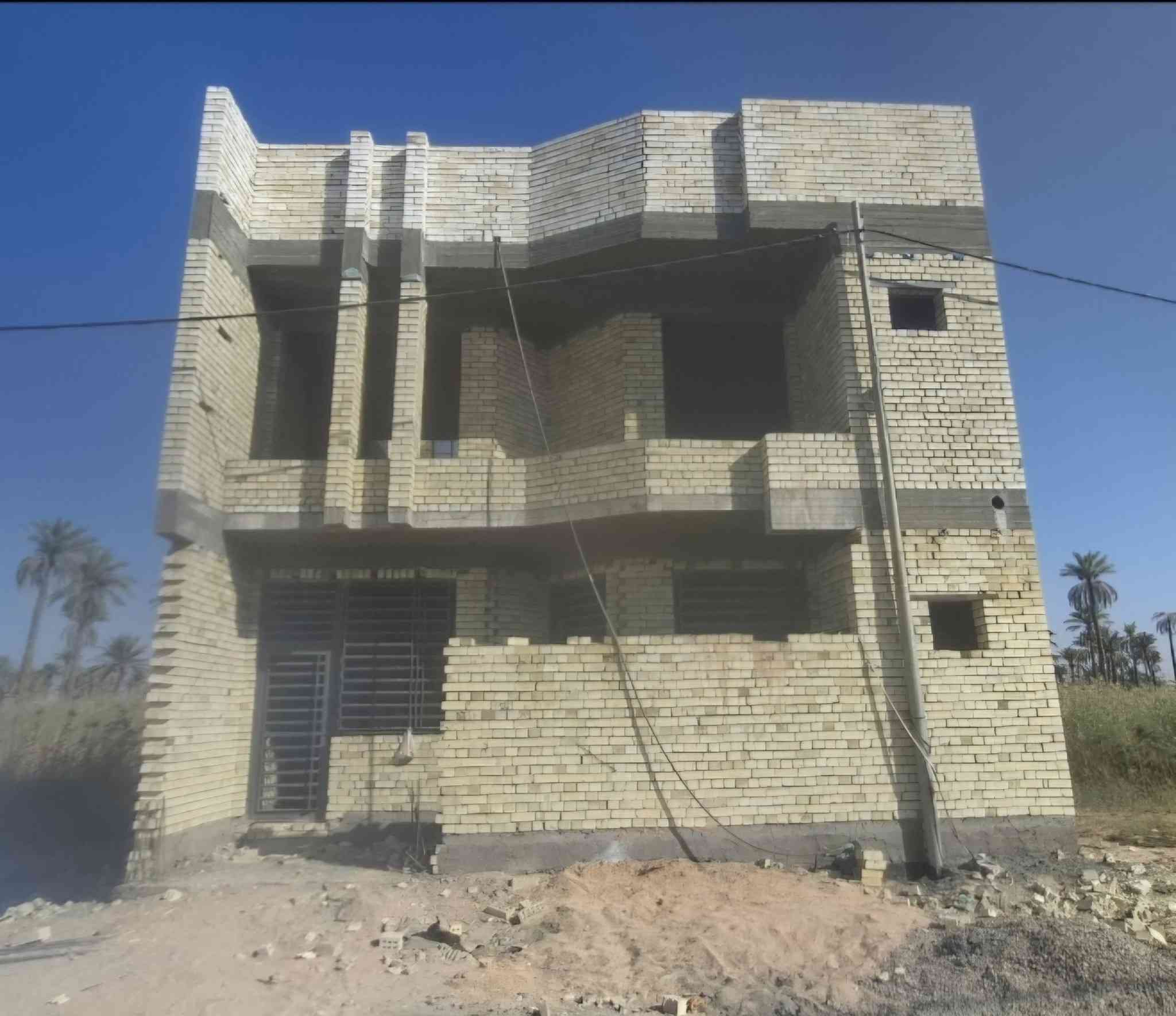 سلام عليكم 

بيت 100 متر طابقين كربلاء القدسه طريق ياحسين سايد المشايه بسياره 5 دقائق عن الأمام الحسين (ع)

للتفاصيل أكثر اتصل ***********
