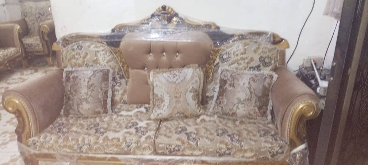 تخم 10مقاعد جديد ضيق المكان 500بي مجال للشراي


**إذا كنت صاحب هذا الإعلان وتريد حذفه لأي سبب، رجاءا أرسل رسالة إلى الدعم الفني**