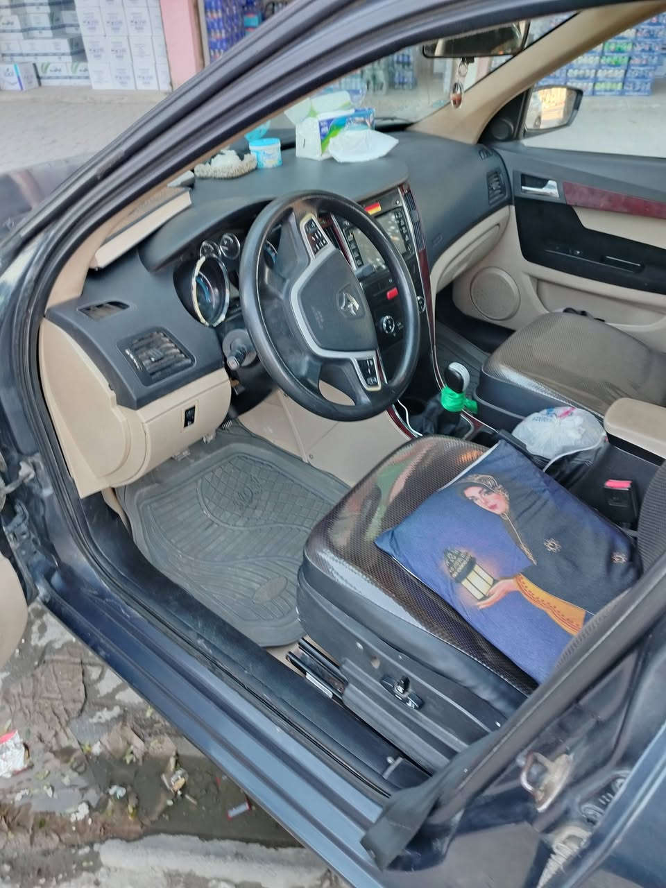 للبيع او مراوس حسب قناعه موديل 18 باسمي كفاله عامه تفحص ونتكاتب عقد مروري تبريد تدفائه كل شغال تبريد ثلج تحكم استيرن شاشه عطلات كشنات كهربائي مري شفط اقتصاديه بل بانزين 
السعر 60 وبيه مجال قليل لاستفسار الاتصال على الرقم *********** بيه واتساب
