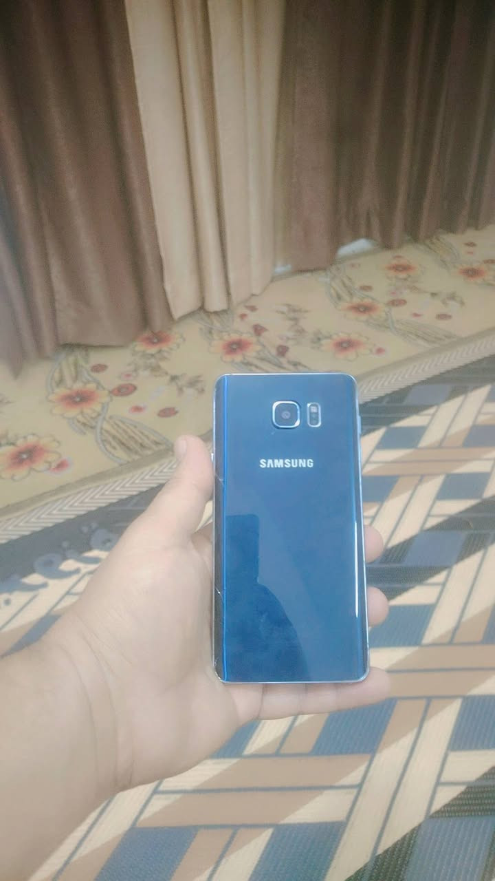 سامسونك نوت 5 ذاكره 64
جهاز نظيف كلش السعر ١٢٥
بي فطر كلش بسيط بالظهر
العنوان مدينة الصدر الرشاد
*********** واتساب
