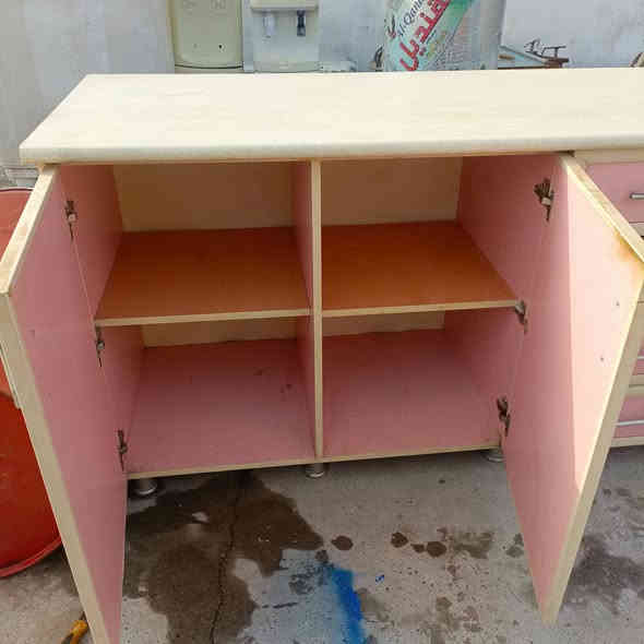 ملحق كاونتر يرهم بوفيه طول مترين السعر 75 المكان كركوك حي العروبه الاستفسار على هذا  الرقم ***********
