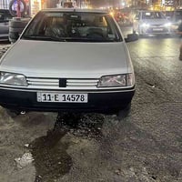 بيجو روئ بلديه سياره ماشيه 49 حقيقي بيه رصعه بلباب وره السايق والباب ا...