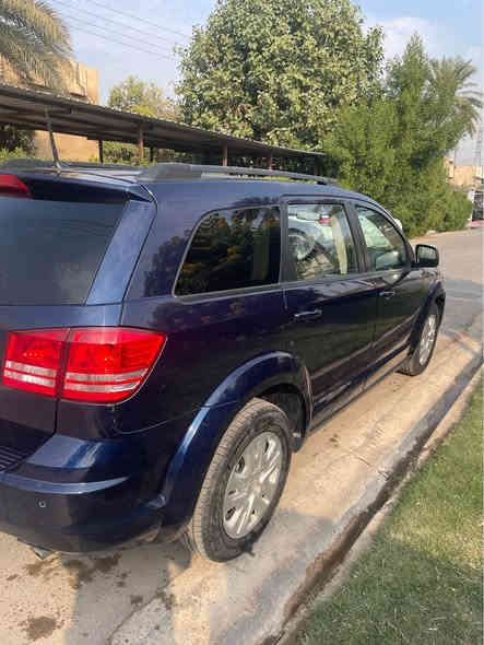 سلام عليكم دوج جورني 2020 السياره 4 سلندر 7 راكب السياره نضيفه وحلوه كلش حادثها مال امريكا ربع البنيد مصلح بارد وخشم الجاملغ السونر موجود بالصور رقم بغداد الجديد السعر 145 وبيها مجال بسيط العنوان بغداد حي حطين للاستفسار *********** بغداد
