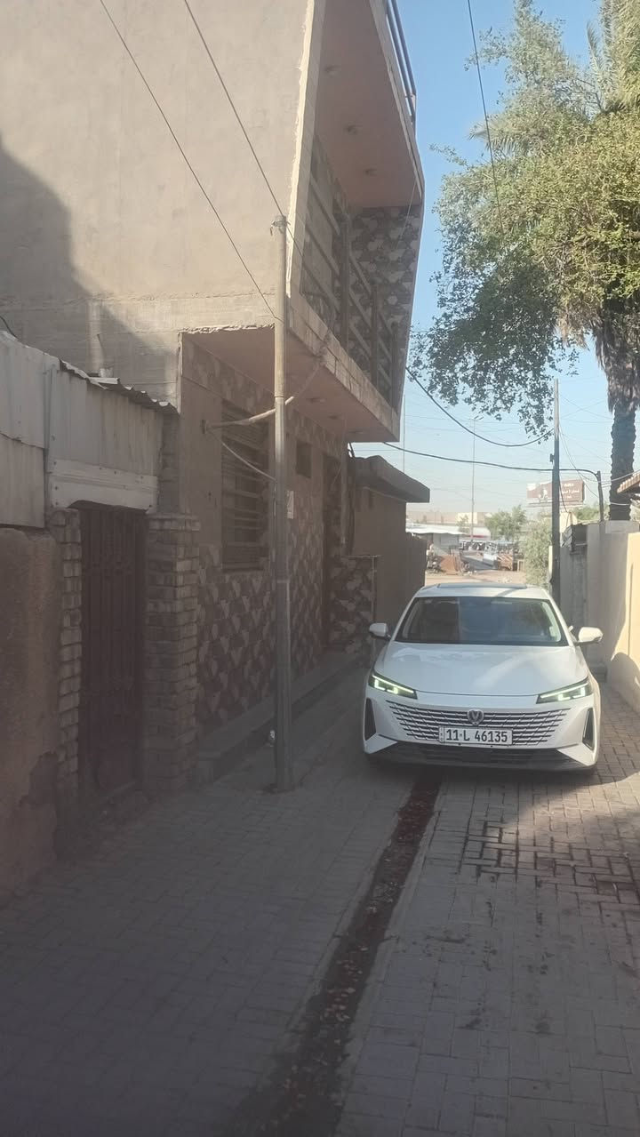 سلام عليكم بيت للايجار في بغداد البياع مقابيل كراج البياع بيت يحتوي عله ٥غرف وحمامين وتواليت وستقبال طابقين لبيت يجاره ٥٠٠ قفل ***********
