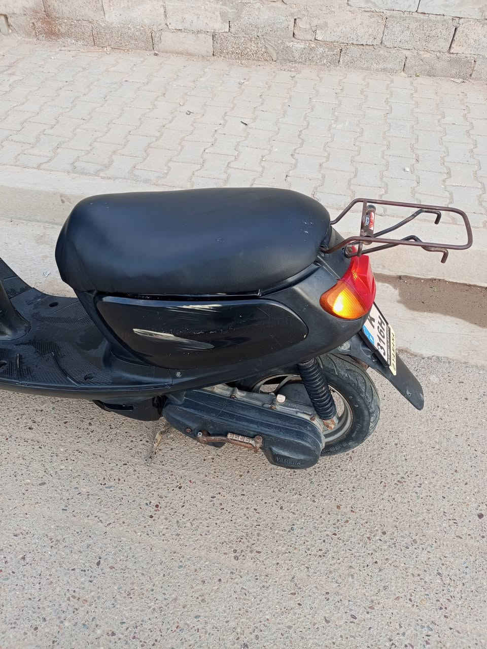 سلام عليكم
دراجه ياماها للبيع 60 شغاله سلف هندر نكره وحده 

السعر 250
***********
