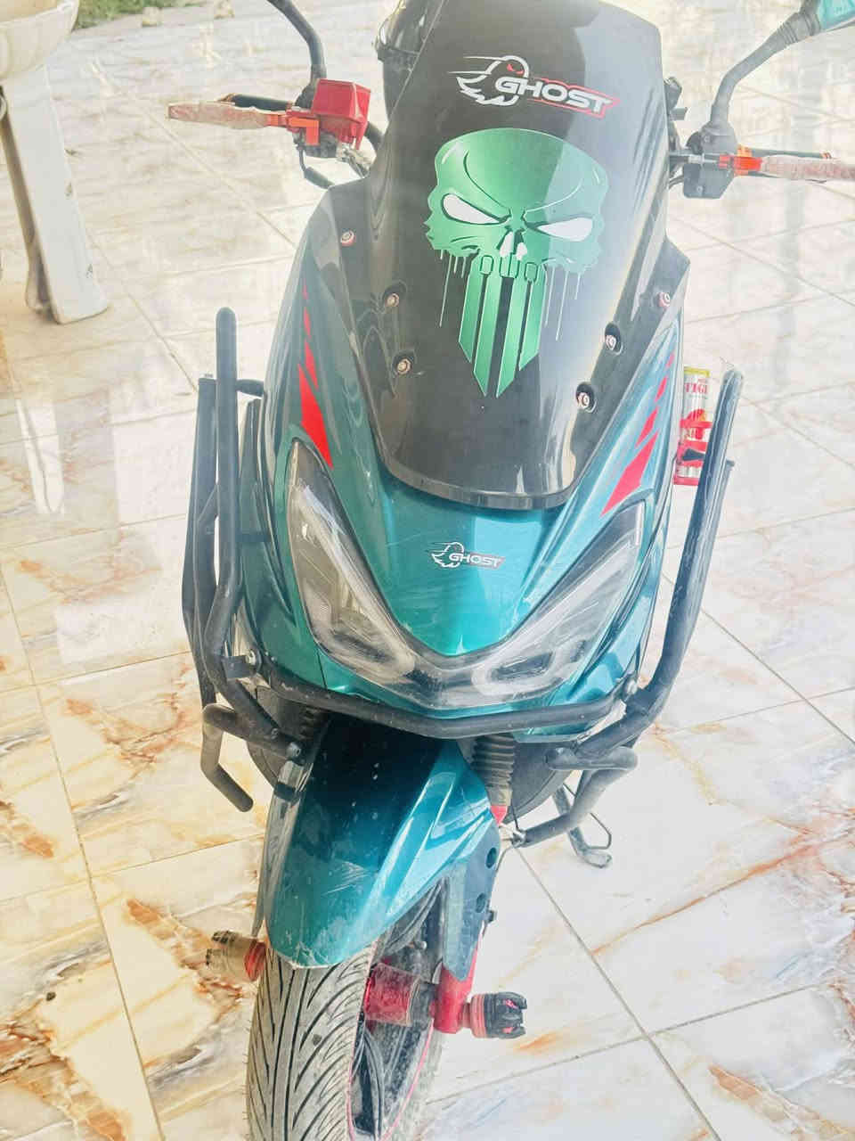 السلام عليكم  

اخوان دراجة كوست زيرو ماماشية 
GHOST موديل، 2025

للتواص ***********
