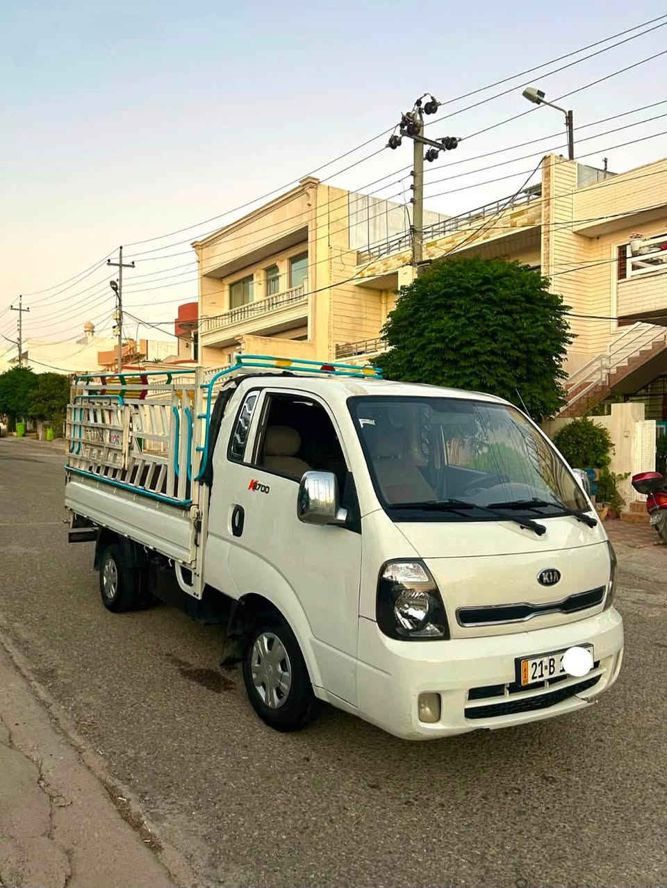Kia 2700
کیا دوو طنی مۆدێل ٢٠١٥

مەکینە ٢٧٠٠

پاک بێ بۆیاخ بەس پەڵەی بچوک ساردی هەیە 

گێڕو مەکینە بەشەرت 

ماڵی دۆست و کەسابەت 

***********
