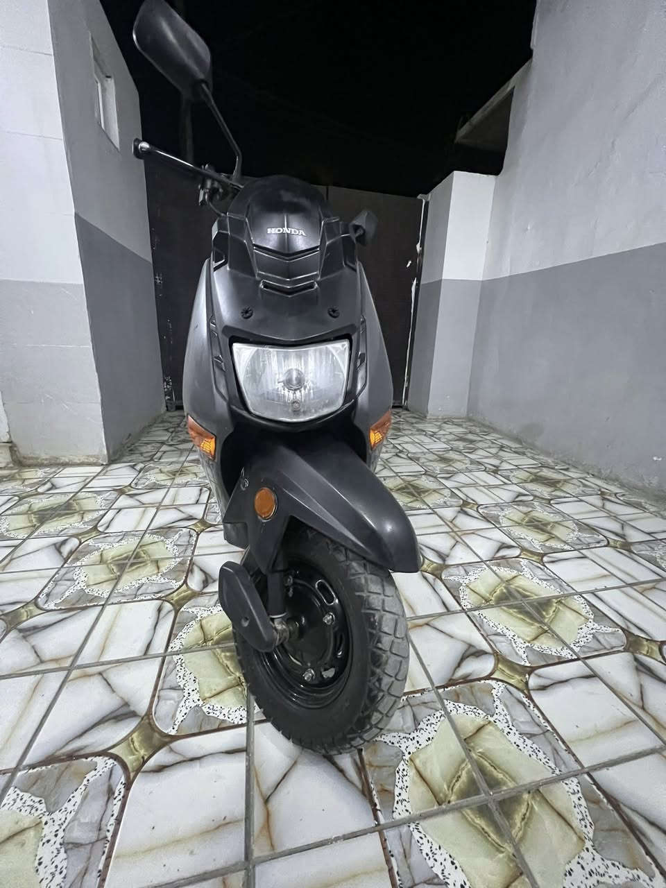 السلام عليكم دراجه هوندا ياباني مكينه خير من الله مكفوله عام مكاني بعقوبه التحرير شارع 40      الرقم ***********

السعر 700 الف وبيه مجال شي قليل
