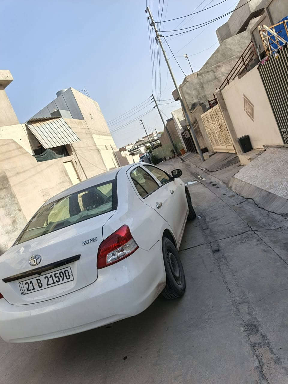 تۆیۆتا یارس 2012 گێر ئۆتۆماتیک خلیجی
مەکینە گەورە مەرغوب 160 هەزار کم ڕۆشتووە 

سەنەوی ژینگەی نوێیە دەفتەر بەنزبنی هەیە 

دوو سێ شوێنی ساردی هەیە گێر و مەکینەی بەشەرت 

هیچ کێشەیەکی تێدا نییە ژمارەی خاوەنەکەی ***********وەتسئاپ
