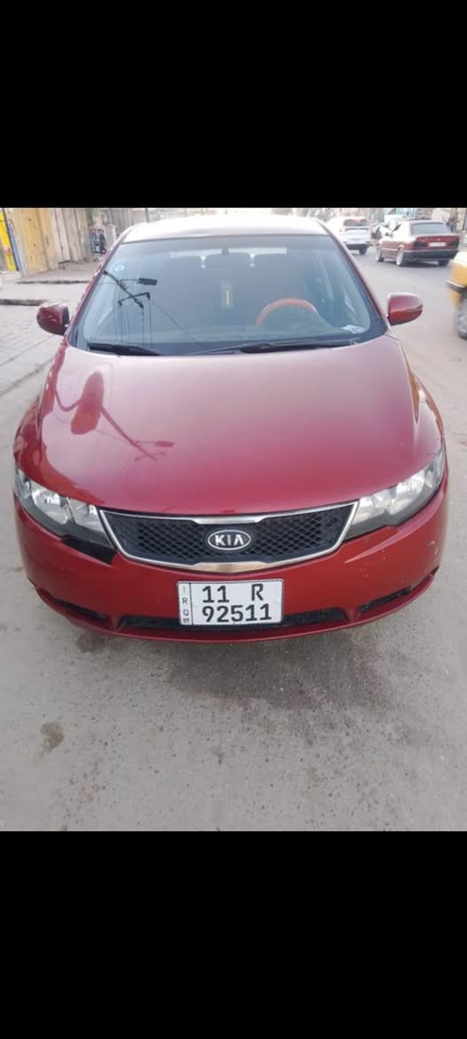 كيافورتي امريكي مديل11مكينه 2000ضربته جاملغ سايق وبيه صبغ بالهلالات الخلفيه سياره جاهزه من كلشي سعره ب88بيع ومراوس باقل مكاني ناصريه سوك الشيوخ رقم بغدادنكليزي تحويل شراي يتصل ***********
