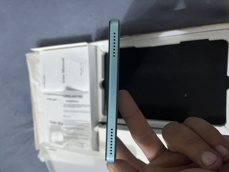 سلام عليكم أيباد للبيع TECIAST  tPad (Android) جديد كامل ملحقات ذاكره64 مقاوم الماء60%يدعم جميع الالعاب والتطبيقات سعر مناسب خاص او رقم هاتف ***********
