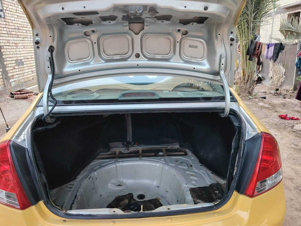 السلام عليكم اسبكتر موديل 2008مكينه وكير وحدادية جديدة تبريد شغال  السعر 72الرقم. الهاتف ***********العنوان بابل
