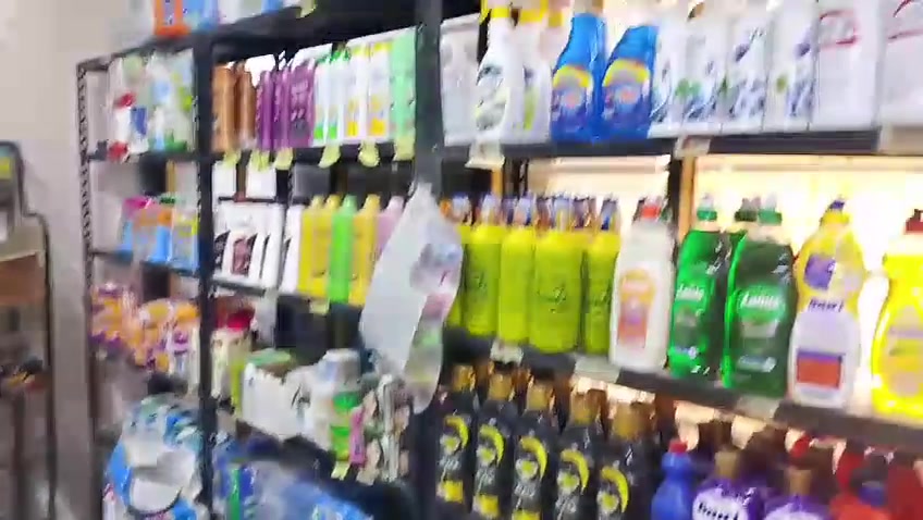 سلام عليكم اسواق للبيع بالدوانم للاستفسار على الرقم واتساب  ***********
