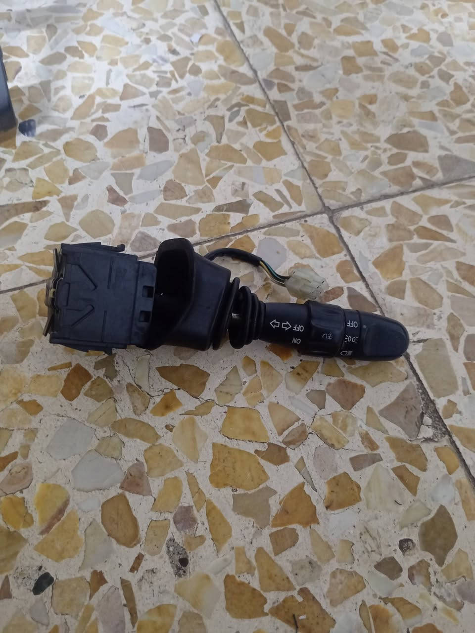 مسجل سيراتو شرط ماله الأصلي
مسجل أوبترا شرط الشغل
يدا مال أوبترا اطفاهيه دبه  ابيع شلع وابيع بلقطعه
***********
***********
