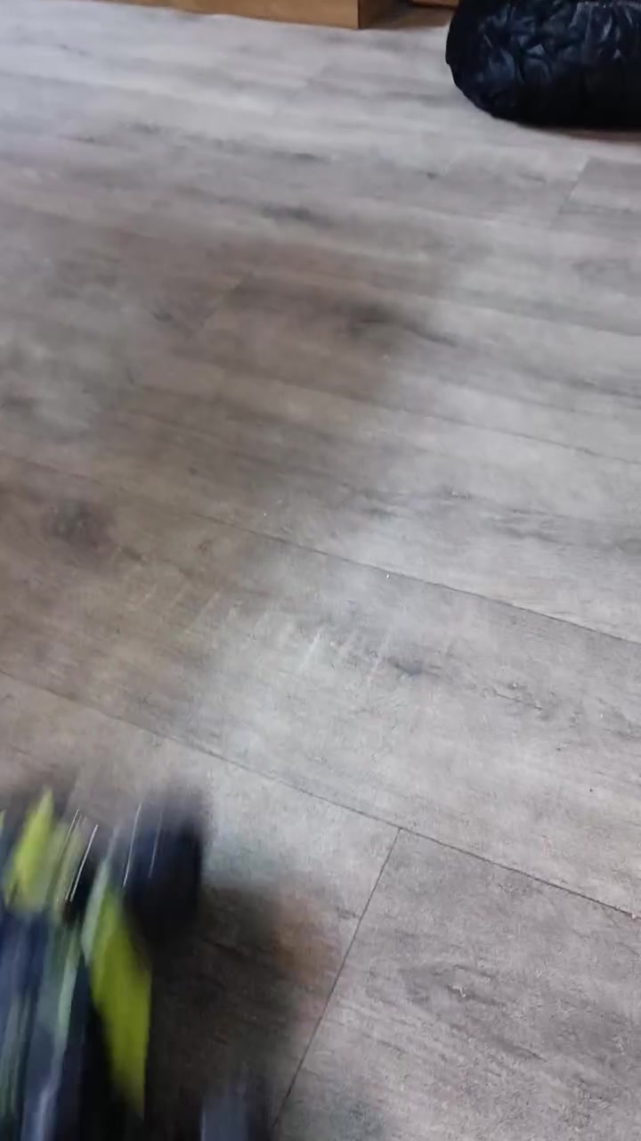 سياره احترافيه بس يده مالتها جان بيها كسر لزكنها ع أول تم٣٠ مع التوصيل


**إذا كنت صاحب هذا الإعلان وتريد حذفه لأي سبب، رجاءا أرسل رسالة إلى الدعم الفني**