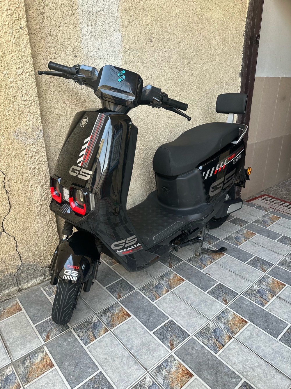 دراجه شحن للبيع فول مواصفات موديل 25 كامله فول تجي 6

بطاريات بيه بك وبلوتوث و4 سرع سرعه 70 حقيقي كله شغاله ملف



1500 السعر 750 قفل مكاني بغداد الكرخ ‭+٩٦٤ ٧٧٠ ٦٢٠ ٠٦٥٠‬