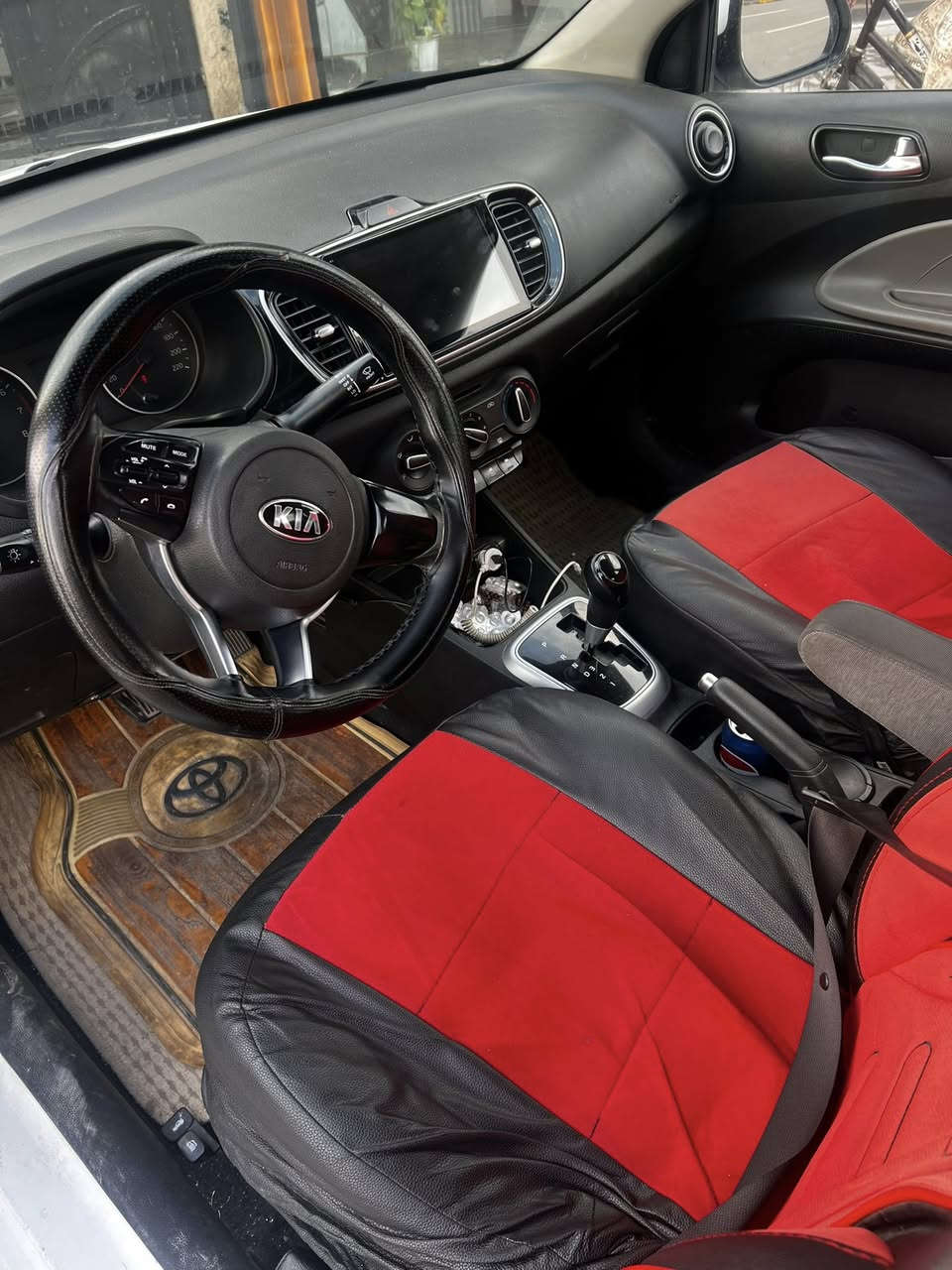 سلام عليكم
كيا بيجاس موديل 2020 خليجية
مكفولة من الضربة و الصبغ ما عدا بارد بالجنطة و موجود سونار بالمنشور ماشية 91 الف رقم بغداد الدولي بأسمي سنوية لل2031 
بيه شاشة و كامرة و حساسات و كشافات ضباب و تحكم ستيرن المواصفات العادية محرك 1400 كير at رايدها ب115 و بيها مجال شي بسيط مكاني بغداد الغزالية 
الرقم بيه واتساب للأتصال  ***********
