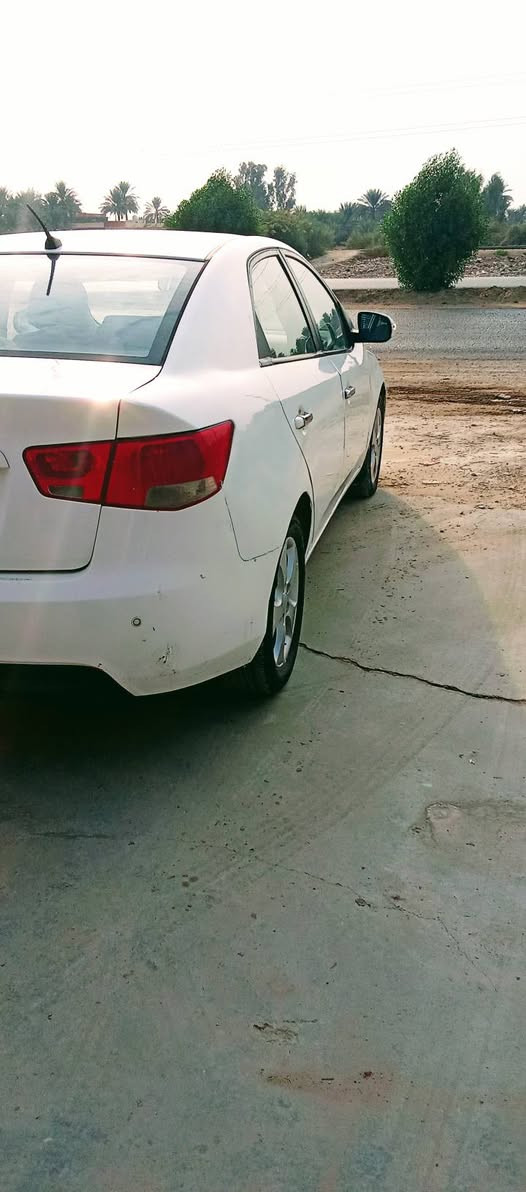 كيا سيراتو خليجي موديل 2010رقم سليمانيةدولي بسمي شخصيا هزة وسنوية ورقم جديد دولي كير مكينة حدادية تبريد كهربائيات كفالة مكينة بالصندوك  وهزة جديدة وعندك علم بالرقم الشمالي إذا بيه نقص شغلة ماتدخل هزة 
تحكم ستيرن 
اشاير بالمري 
حساسات خلفية شغالة  
سلايت روف سيارة جاهزة بمعنى الكلمة 
بيه صبغ جاملغ وبنيد بدون دواخل وبدون حادث والدوايرالخلفيه فقط غرفة جديدة السعر 88وبيه مجال مكاني بابل أي استفسار اتصل على *********** المحمودية, بابل
