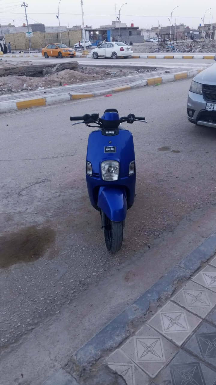 سلام عليكم بوليس نوزل للبيع دراجه جديده وبلاديه مامفتوح برغي بيه ختم واحد ويه لمكينه طاله بشهر 9من معرض المؤمل كهربائيات كله شغاله اي نقص مابيه نكرت سلف باتري جديد عداد سرعه عداد بانزبن كله شغال لشراي يجي خاص او يتصل *********** السعر ب975وبيه مجال

