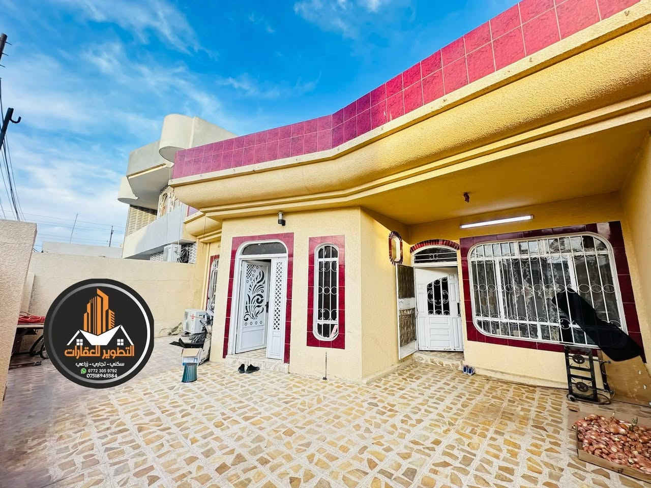 دار للبيع في حي الميثاق موقع مميز 🏘️
خلف حلويات الوتار فرع هادئ ومرتب 

مساحة 245 متر 

طابق واحد يحتوي على ثلاث 3️⃣ غرف نوم 🛌 
وهول واستقبال وبيتونه ومخزن 
سطح كاشي ◽️◼️
يصلح للاستثمار مؤجر بـ وارد 500 الف بالشهر 
واجها 10.30❌ عمق 23
مكاتبه مع الشرعي 🤝
تحويل مباشر 🔄
ملك صرف طابو الزهور 🫆
شارع 12 متر 

✨ فرصة مميزة للتملك الفوري
للاستفسار اكثر مراجعة مكتب التطوير للعقار سايدين الميثاق مقابل مطعم رائدر بدر وقرب جامع لا إله إلا الله 
اوالاتصال على الارقام التالية🔸🔹  

*********** واتس + فايبر
 *********** واتساب + فايبر
*********** واتس + فايبر
 *********** واتس + فايبر

1️⃣ يوجد بيوت  للبيع  سكني تجاري🏭
2️⃣ يوجد اراضي للبيع سكني زراعي🏡
3️⃣ يوجد تعقيب تحويل ملك عقار📋
4️⃣ يوجد  كادر مساحين اراضي📐
5️⃣يوجد كادر بناء بيوت 🧱
6️⃣ يوجد كادر تفليش بيوت 🏗
🔹 نستقبل كافه العروض التجاريه والسكنيه 
🔹وعروض الايجارات على مدار 24 ساعه
