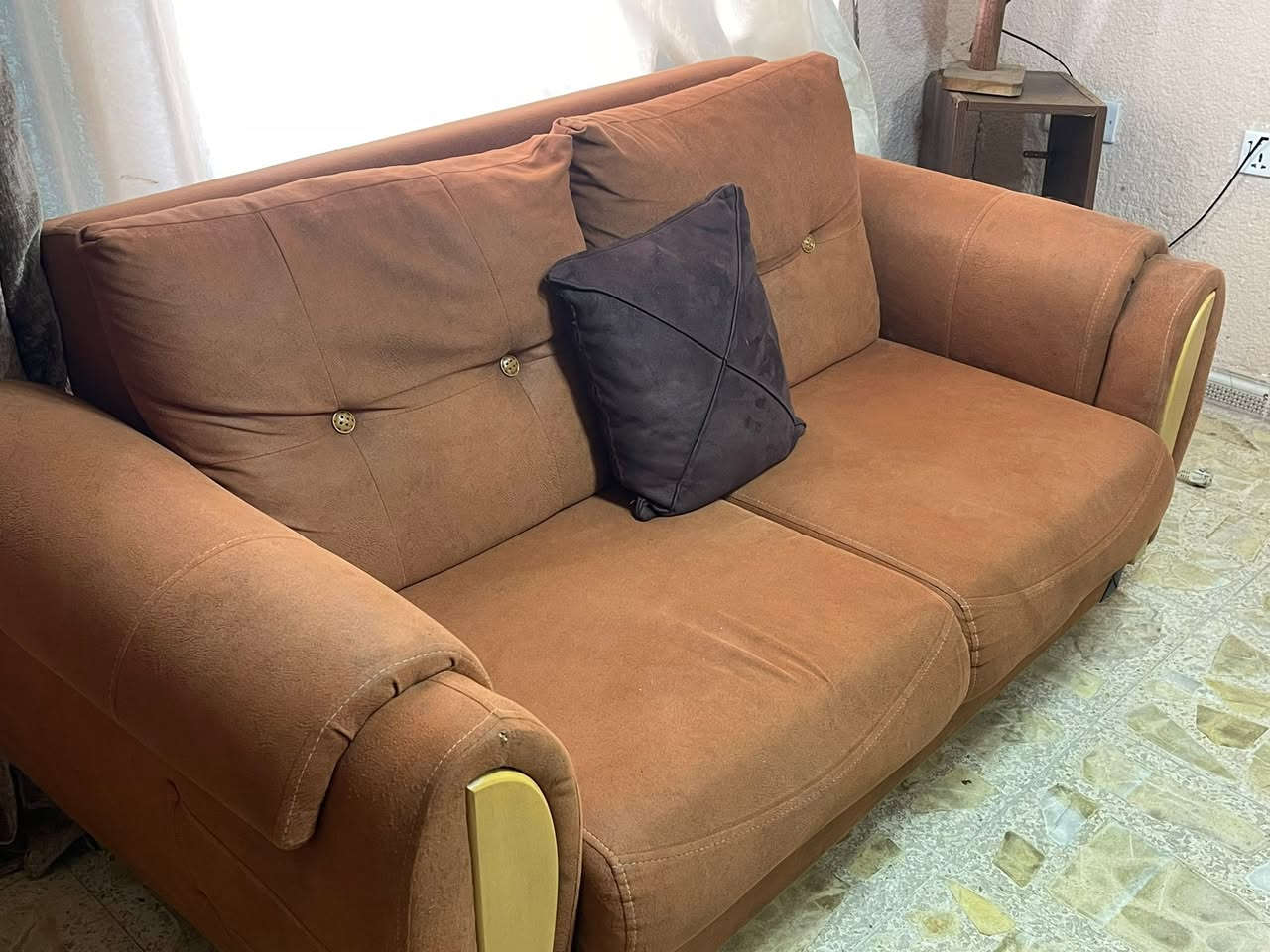 مبرده اوبرا سعرها 225والقنفه تركيه ام النفرين سرير ومخزن 100والطبله  الوسطيه 75 وميز بلازمه مترتين  يصير تعليك 125وبيهن مجال قليل مكان الدوره


**إذا كنت صاحب هذا الإعلان وتريد حذفه لأي سبب، رجاءا أرسل رسالة إلى الدعم الفني**