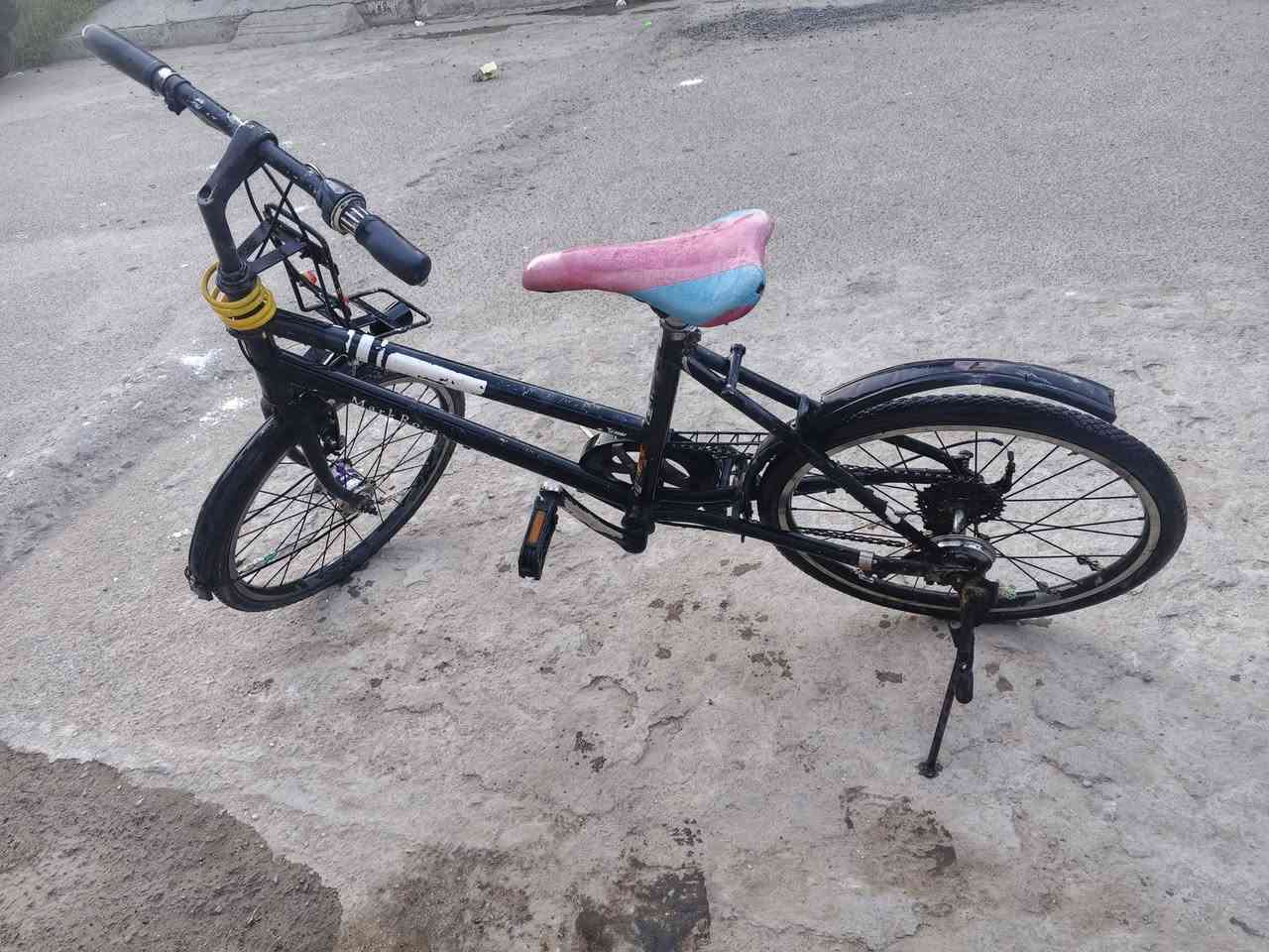 بايسكل ياباني حجم22 سعر 45
وبي مجال قليل***********

