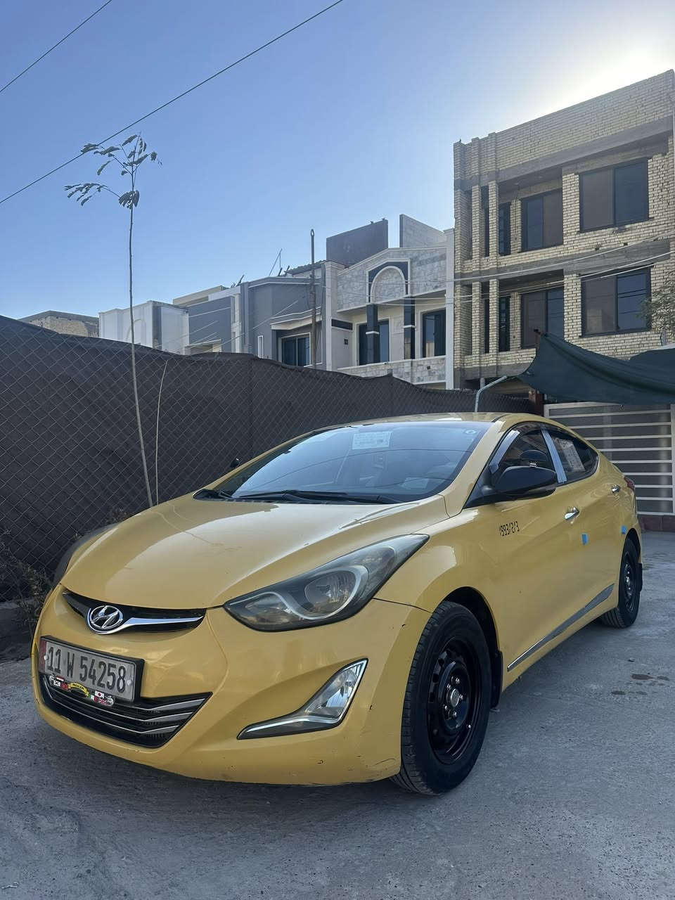 النترا 2013 خليجي. صبغه اولى
مكفوله من الضربه سياره جاهزه
تخم تاير قبل شويه شديته. صدر امامي خلفي جديد
مكينه كير تبريد تدفئه كامله 
رقم بغداد سنويه وهزه جديده
هيئه مصفره.   السعر 93مجالها كلش بسيط
مكاني بغداد الدوره ورقمي ***********
