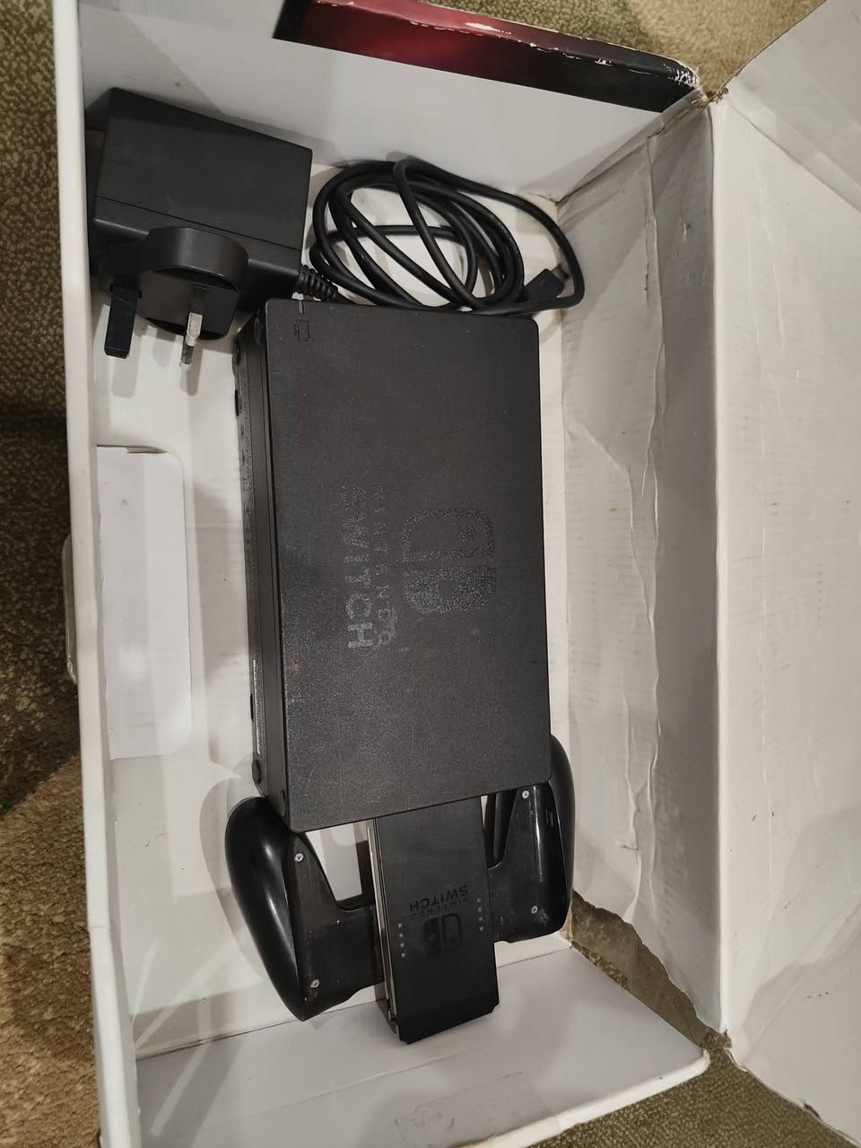 السلام عليكم
نينتندو سويج للبيع 
بلادي ممهكر وياه جوي كوين ار جي بي وكامل ملحقاته
السعر 180 وبي مجال


**إذا كنت صاحب هذا الإعلان وتريد حذفه لأي سبب، رجاءا أرسل رسالة إلى الدعم الفني**