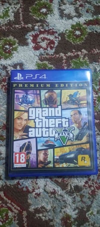 قرص GTA5 • بلايستيشن • للبيع