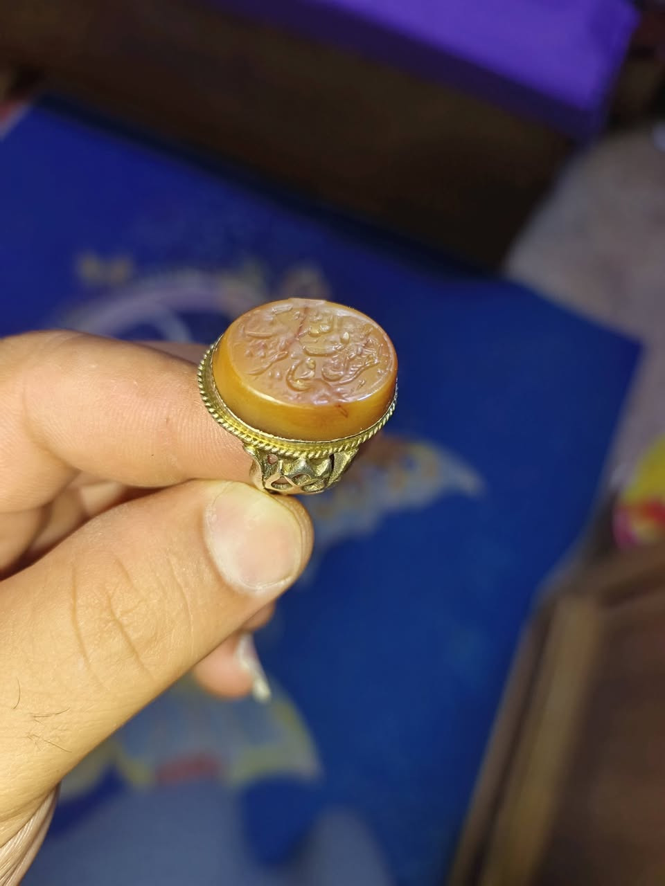 سلام عليكم اخوان محبس عقيق بس ما اعرف اتفاصيل بعد امراوس ابياقوت او للبيع


**إذا كنت صاحب هذا الإعلان وتريد حذفه لأي سبب، رجاءا أرسل رسالة إلى الدعم الفني**