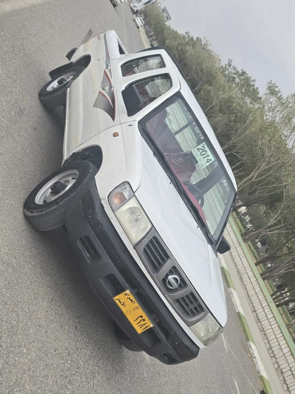 نیسان پیکاب 2014
براوە دوبەی 
عام بوویاخ لەسەر ساخی 
مەکینەو گیر بەشەرت
نرخی 48گەلاو مەجال
شوین کەلار
ژم.‏‪***********‬‏
