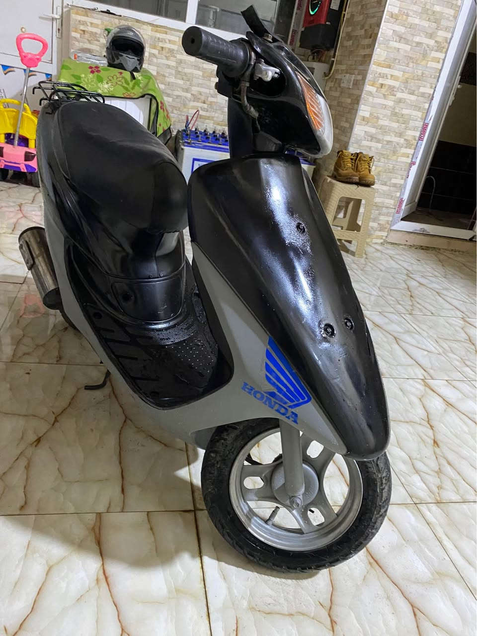 ماتوري هوندا اصلي سلفه همو شتي مزبوته رانية, السليمانية


**إذا كنت صاحب هذا الإعلان وتريد حذفه لأي سبب، رجاءا أرسل رسالة إلى الدعم الفني**