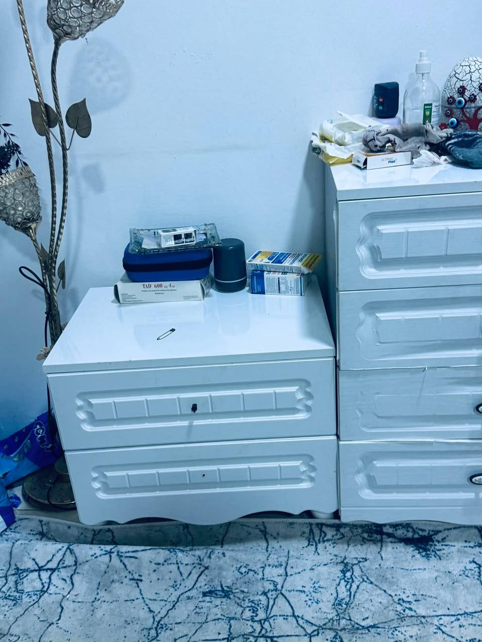 غرفه نوم 350 وبها مجال وميز حديقه 4 كراسي وميز 120 وبي مجال


**إذا كنت صاحب هذا الإعلان وتريد حذفه لأي سبب، رجاءا أرسل رسالة إلى الدعم الفني**