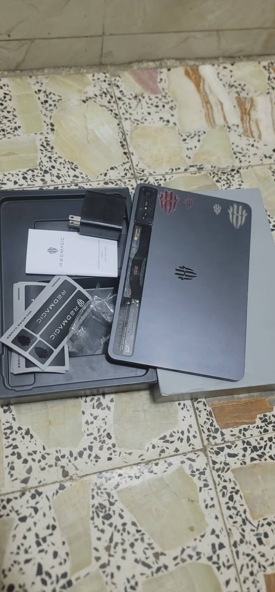 ايباد ريد ماجك نوفا نسخة 2024/9
بيع او مراوس مع ايفون 14 برو ماكس فما فوق
ذاكرة 256_12
بوبجي 120 فريم 
شاشة 144 هيرتز 
نضافة 95%
ملحقات كاملة ما عدا الكيبل فقط 
السعر 725 بيه مجال بسيط جدا 
بغداد مدينة الصدر شارع الاورفلي 
للاتصال ***********
