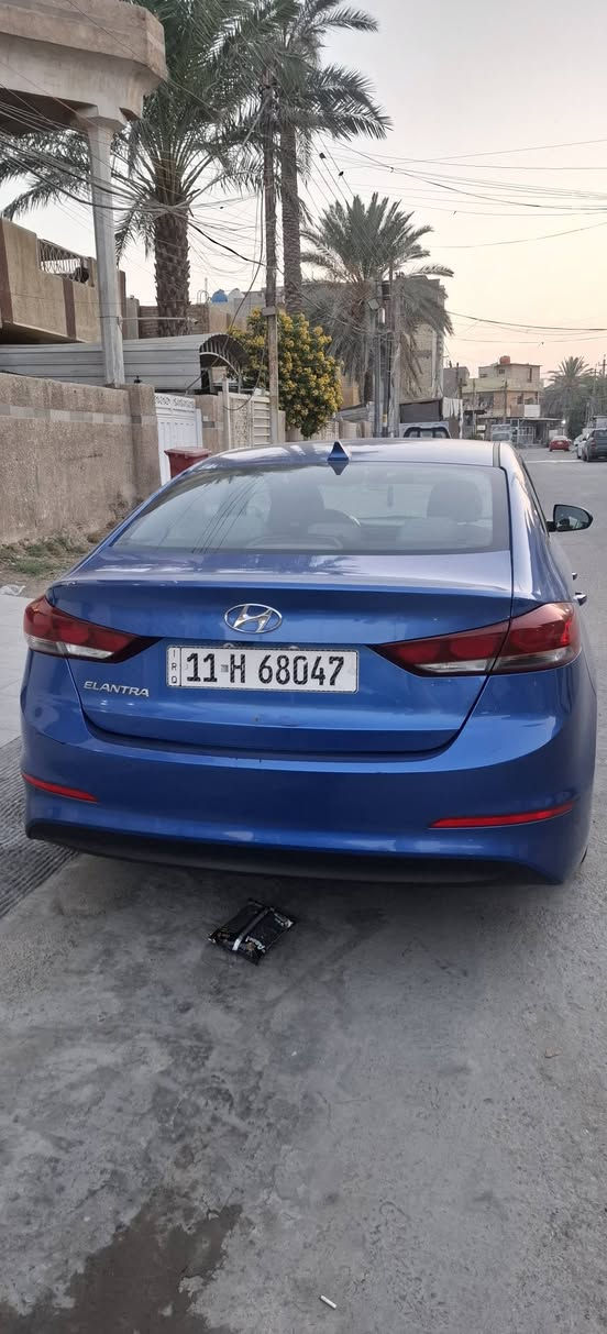 السلام عليكم
النترا ٢٠١٨ وارد نص فول سياره ماشيه ١٠٠ الف ميل محرك كير بلاد بيها منظومة غاز خير من الله صور السياره والحادث بالمنشور 
السعر ١٢١$ وبيها مجال 
*********** بغداد حي الجهاد
