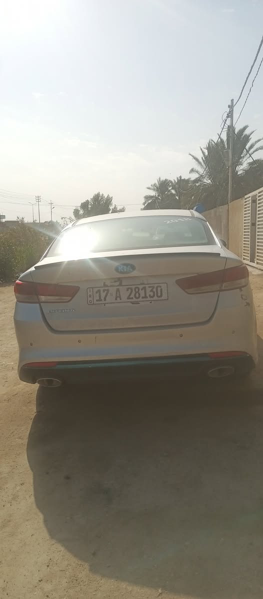 السلام عليكم ورحمه الله
اوبتما 2018 خليجي 
السياره جاهزه من كلشي كير ومكينه وحداديه وتايرات
السياره باسمنا تريد تحويل تريد وكاله 
تبريد فتحتين ومرايا شفط شاشه وكامرا خلفيه 
تحكمات ستيرن اشاره بالمري 
بيها باب السايق مبدل وقطعتين صبغ 
بدون شواصي وبدون دواخل 
مكينتها 2400
السعر 145 وبيها مجال 
مكان السياره الرميثه 
هذا رقمي لليريد يتواصل ***********
