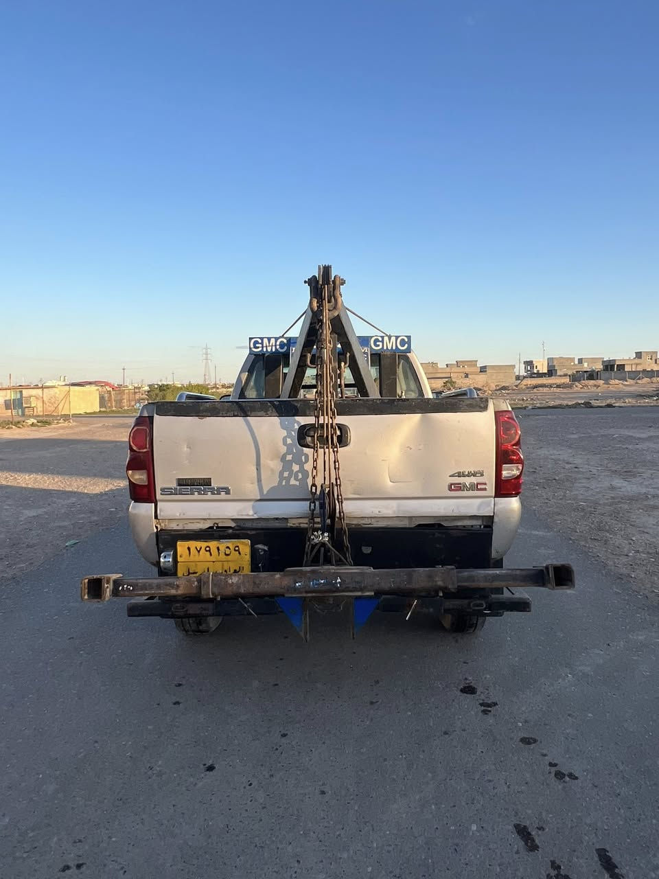 سلام عليكم     للبيع جمسي كرين خاشوكه
مديل 2005 فور ويل 

مكينه 6100 كير 1000 

جام اوتماتيك تبريد تدفئه شغال

سنويه لل 2027 رقم اربيل شرط التحويل 

السعر 115 وبيها مجال ‭0781 272 9655‬
