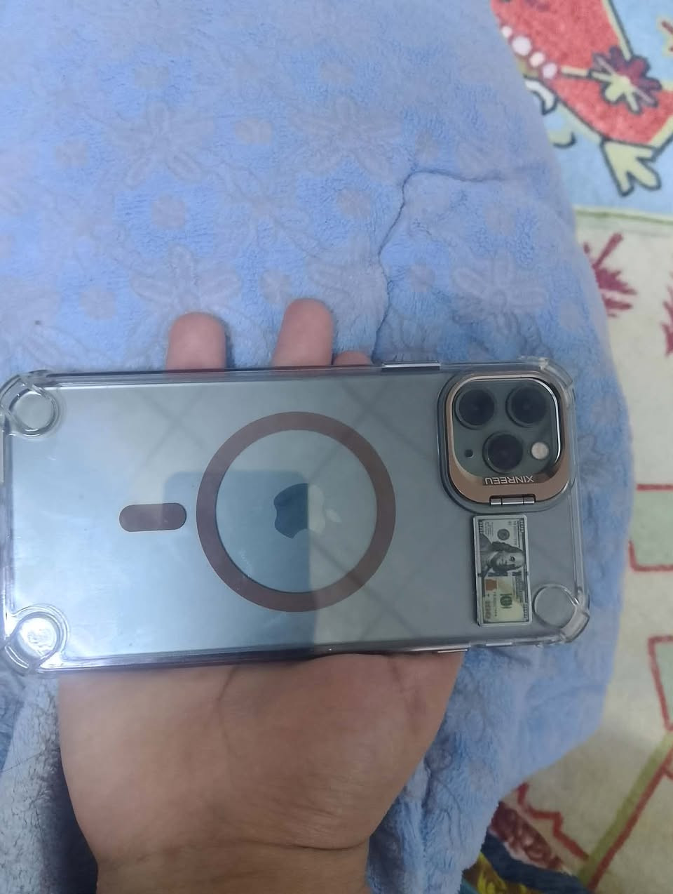 السلام عليكم ايفون ١١ برو ماكس ذاكرة ٢٥٦ جهاز مبدل شاشة نوعية ممتازه شرط مايعلك وفيس إيدي متوقف بطارية ٧٦ اصليه دبل سيم 
السعر ٢٥٠ بيه مجال بسيط 
والجهاز وياه ٤ كفرات هدية


**إذا كنت صاحب هذا الإعلان وتريد حذفه لأي سبب، رجاءا أرسل رسالة إلى الدعم الفني**