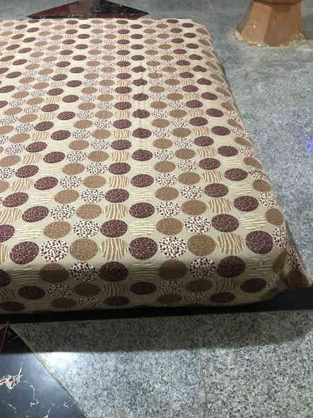 السلام عليكم مندر نفرين كلش نضيف اصلي السعر 60 الف
***********
