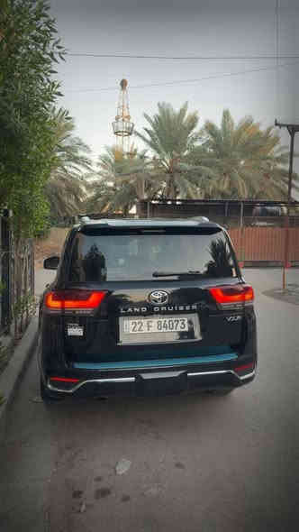 لاندكروزر vxr  موديل 2022 
فول فول مواصفات شاشة كبيرة لمس كاميرا 
حاسة رادارات كشن جلد كشن كاراباي بصمة 
 تشغيل عن بعد تحكمات ستيرن بلتوس اوكس
 كار بلي أوتو ستوب للتحذيرات تبيرد مركزي
 تحديد سرعة محرك 6 سلندر فورويل سلايد 
محرك كير واير بشرط مامفتوح 
سيارة حيل نظيفة كلشي عل بلاد جديد 
سنوية هزة كلشي جديد مدفوع لـ
باسمي السنوية بشرط تحويل وغرامـة
سيارة مابيـها دينار مصرف كامل من كل نواحي
ماشية 57 ألفبيهة بارد خفيف موضح بل صور 
رقم صاحب سيارة ***********
مكانهة بغداد

