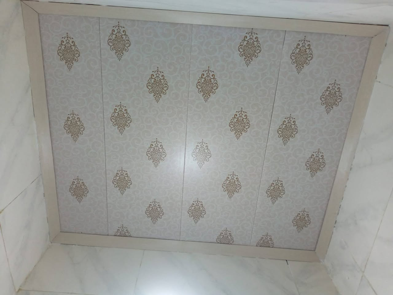 خلفة سقوف ثانوية و جبس بورد و بديل خشب وبديل ضخام  متفرغ اي شخص يحتاج خلفة يتفضل خاص وددلل  
*********** العنوان كربلاء
