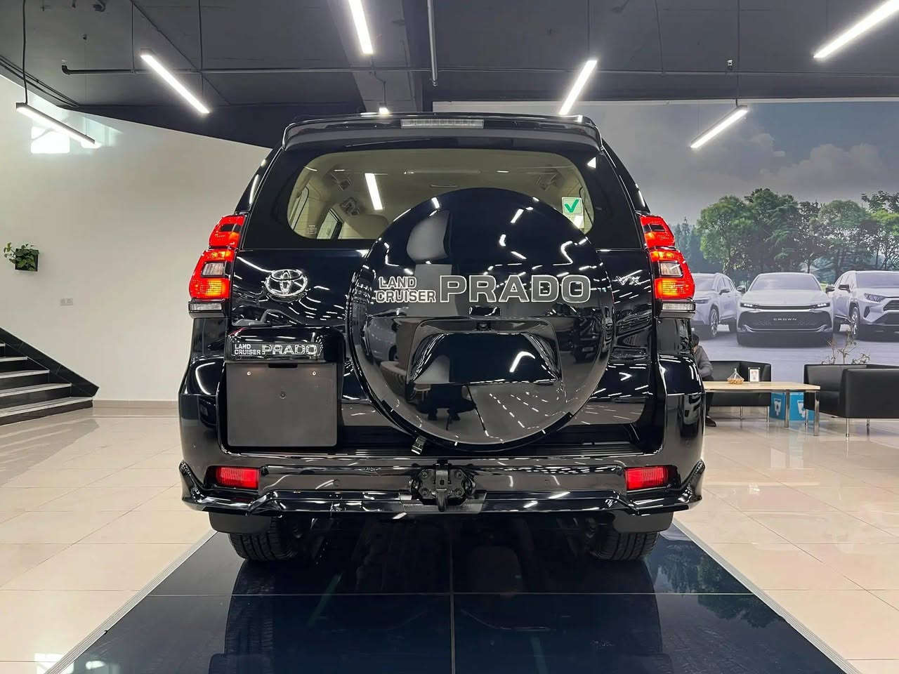 السلام عليكم
برادو ٢٠٢٣ فووووول vx معروفة مواصفاتها

شركة ساز ماشية ٤٢٠٠٠كم جديدة لوووك على وضع الشركة 

مكفولة كفالة عامة حتى الدعاميات 

تبديل الدهن والصيانة كلة بالشركة 

رقم أربيل سنوية بأسمنا 
السعر ٥٣٠

مكان السيارة بغداد العامرية 

***********
