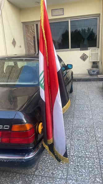 اسلام عليكم BMW موديل ٩١ لون اسود كذابي 
الحجم ٧٣٥  

حجم المكينة ٦ سلندر ٣٠٠٠  /٥٠٠ 
 
السيارة مكينة كايمة عوزهة بس مكينة   كير  عادي هية اصل اوتماتيك مبدل عادي بس بدون لا تحوير ولا كص فتحت من سيارة ٧٣٥  اصل كير عادي وشديتة 
السيارة ايفرلو جديد 
عبوة كاملة فيت بيم جديد » طوافة  
بلكات جدد نوزلات جدد 
تبريد ثلج وية فتحت سويج 
صدر امامي خلفي جديد 
تخم تاير جديد استوني شادة صيني درجة اولا اسمة كوم فورس 
اويالة شعاع  
كشنات كهرباء تبريد قطعتين 
صبغتهة جديدة  مصبوغة جمالية فقط لا ضربة ولا معجون 
السيارة كاملة عوزها فقط مكينة مكملة مال جناي   السيارة بسمي تحويل ثاني يوم سنوية ل ٢٠٣٢ 
رقم ديالى مشروع وطني 
وارد ياباني 
مكان السيارة بغداد العبيدي 
رقم الهاتف *********** 
ما متواجد عل فيس الشراي يتصل وبي خير ويدلل 
السعر ٤٠ 
شرط اكلج اخف من مال السايبة
