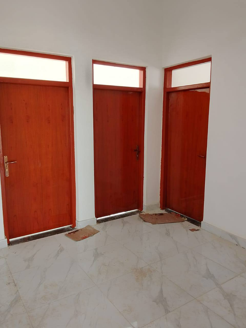 نجاره عراقيه  درجه اولى حسب الطلب وب اسعار رمزيه جدا للستفسار الاتصال ع الرقم. ***********  يوجد خدمه توصيل جميع مناطق الناصرية
