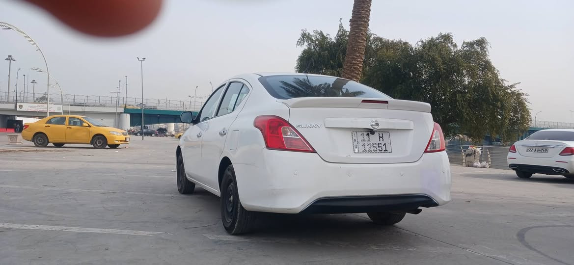 بسم الله سلام عليكم نيسان سني ٢٠٢٠ سيارة كلش نضيفة وجديدة  مال بيت سيارة رقمه بغداد الجديد وبسمي محرك حداديه كير تبريد كله جديد مفول مكفولات حادثه هيه واكفه اجه ابو كيه حمل ضرب الصفحه بدون اي داواخل  سيارة غراضه بعدة مال شركه حته مامستعملهن تحكم ستيرن تحكم مري كهرباء  رايدة ب٩٨ بيه مجال كلش بصيط حك الجيه *********** بكاني الكاظميه
