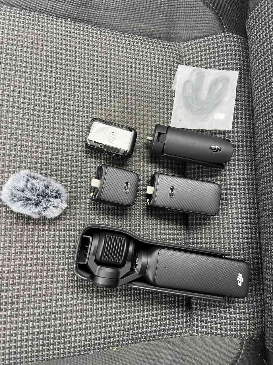 ازمو بوكت ٣   نفس جديد إستعمال مرتين
مكان اربيل


**إذا كنت صاحب هذا الإعلان وتريد حذفه لأي سبب، رجاءا أرسل رسالة إلى الدعم الفني**