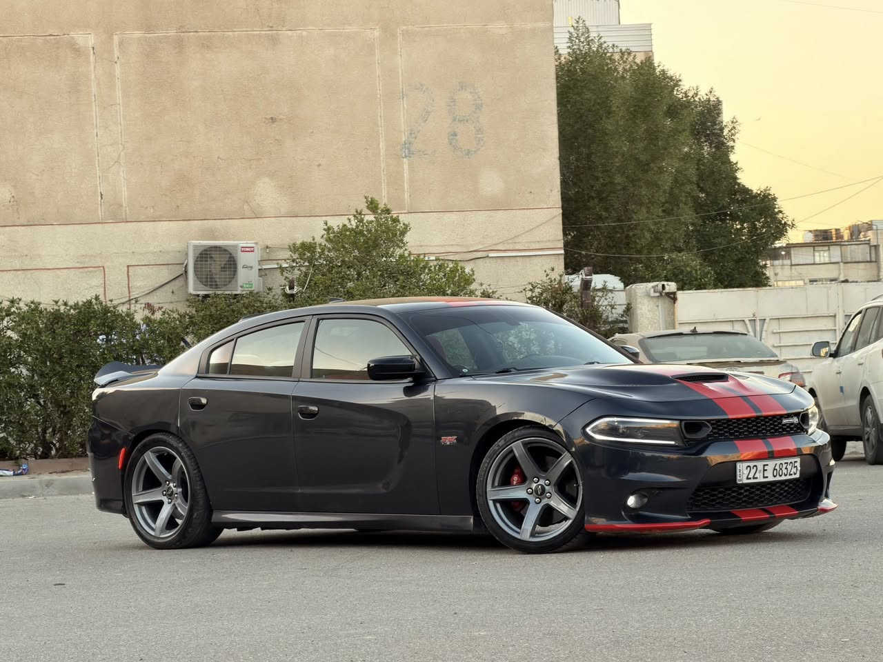 ‎دوج جارجر سكات باك . Scat Pack .
الموديل : 2019 . .
‎المحرك : . V8 . 6.4L .
55,000 العداد

‎ المواصفات
‎*  نقطة عمياء . 
‎* لايت LED . 
‎* كاميرا خلفية .‎*
‎* كزوز سستم . 
‎* حساسات خلفية . 
‎* ويل قياس 20 أنج 
‎* سستم صوت ALPINE . 
‎* تشغيل عن بعد . 
* Bee 🐝 مقاعد رياضية جلد . 
‎* المقاعد الأمامية تبريد وتدفئة . 
‎* المقاعد الخلفية تدفئة . 
‎* نظام خرائط GPS . 
‎* شاشة كبيرة قياس 8.4 أنج اوپشنات SRT 
‎* تدفئة ستيرن . 
‎* كير شفتر بالستيرن . 
‎* جناح خلفي . 
‎* محدد سرعة . 

السعر  ١٨٩‎

صبغ بيه بنيد وبابين 

رقم اربيل
مكانها بغداد  

***********
***********
***********
