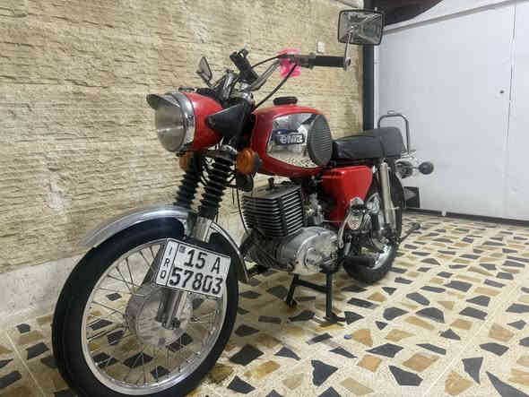 السلام عليكم للبيع موديل 1981 مكانه اربيل شرط تحويل رقم اصلي السعر3 مليون دراجه رايح اني بيها للسعوديه دراجه كلش نضيفه بل خير عل ياخذها     ***********
