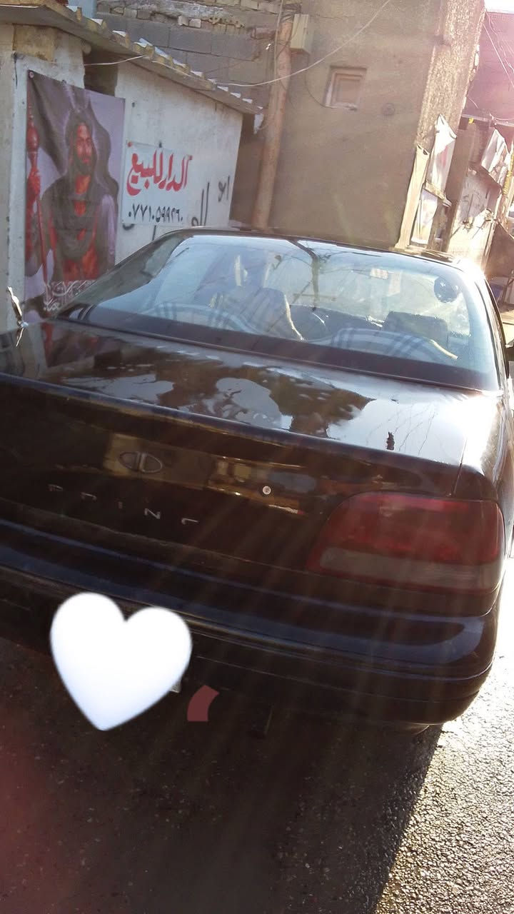 من رخصة الادمن المحترم
دايو برنس فراشه موديل96 
محرك 2000مفتوح 
گير ومكينه خير من الله تبريد شغال 
رقمهه بغداد السياره بلاديه بدون صبغ ولا تعمير 
مكام السياره كربلاء حي التحدي السياره 
السعر 30وبيهه مجال بسيط للشراي
***********
